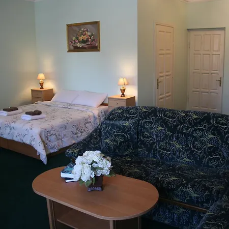 Bed and Breakfast Heavenly *