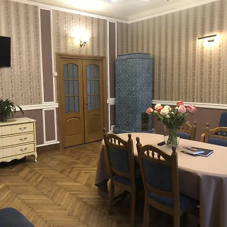 Bed and Breakfast Heavenly Λβιβ